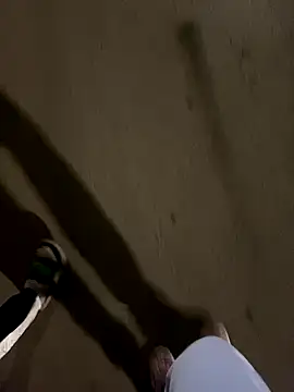 Lahcene online show from November 15, 2025, 7:29 pm