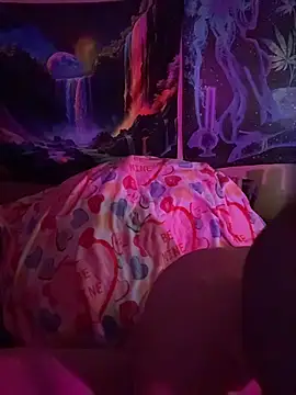 Stonermama666420 online show from February 9, 2026, 7:28 am