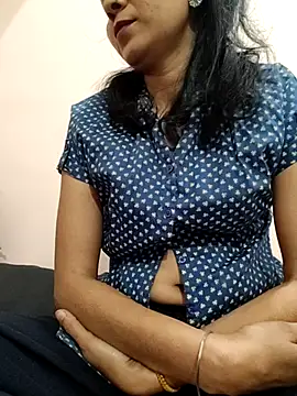 yourhotsexybaby online show from March 9, 2025, 9:57 pm