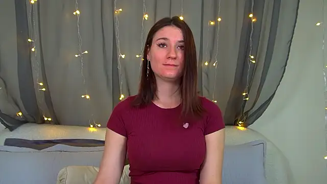 VictoriaArdern online show from November 17, 2025, 6:28 am