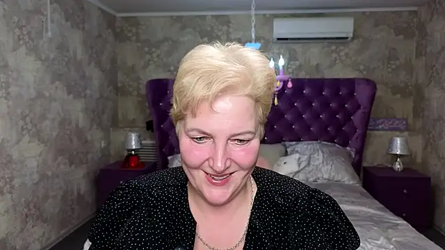 Sandra Snow online show from February 1, 2025, 8:26 pm