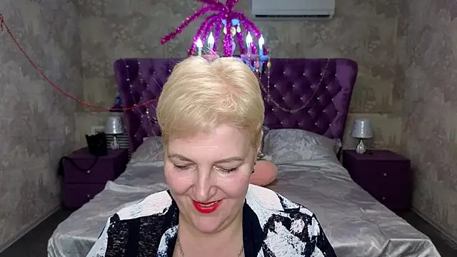 Sandra Snow online show from February 14, 2025, 5:57 pm