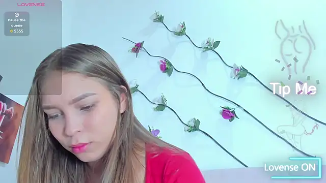 HaleyAmaya online show from December 19, 2025, 10:56 pm