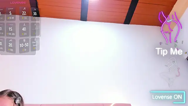 HaleyAmaya online show from April 9, 2026, 11:33 pm