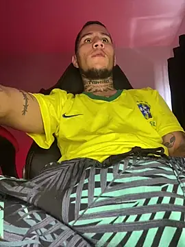 Junihn0 online show from January 27, 2025, 4:01 pm