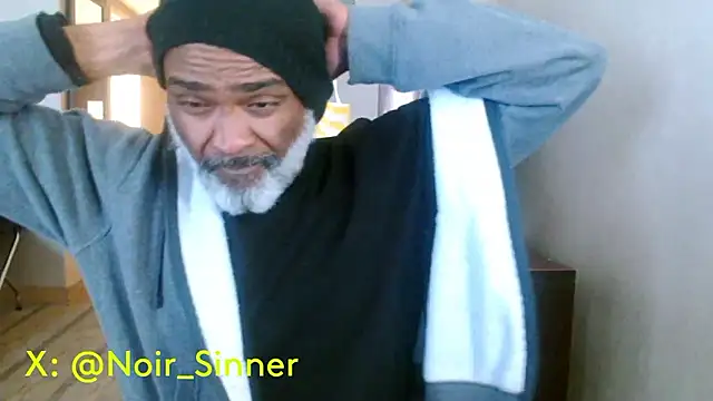 sinnernoir online show from January 14, 2026, 7:39 pm