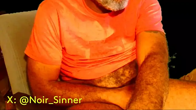 sinnernoir online show from November 29, 2025, 5:57 pm