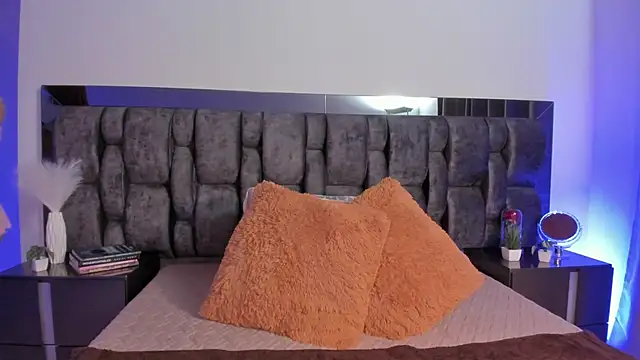 Snapshot of CarolHorny_1 chatting on September 12, 2025, 2:55 am CarolHorny 1 online show from September 12, 2025, 2:55 am