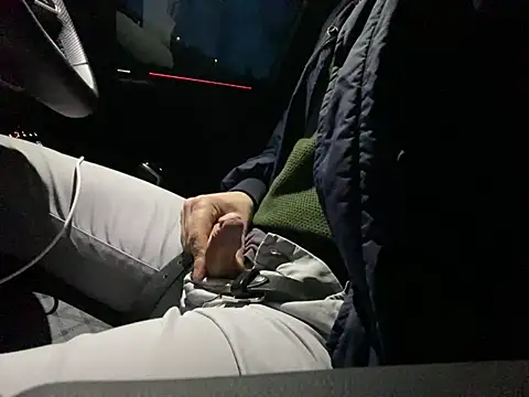 ItalStall online show from March 20, 2025, 6:09 pm