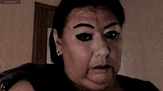 Snapshot of SexxyDreams1 chatting on April 28, 2026, 2:49 am SexxyDreams1 online show from April 28, 2026, 2:49 am