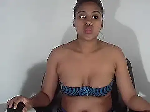 XIndian Butterfly4uX online show from March 2, 2025, 6:24 pm