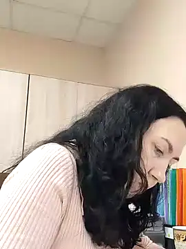 SweetBerryBella online show from January 30, 2025, 11:01 am