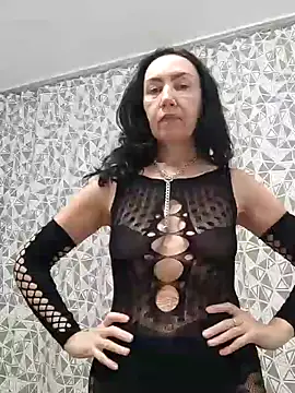 SweetBerryBella online show from January 21, 2025, 4:58 pm