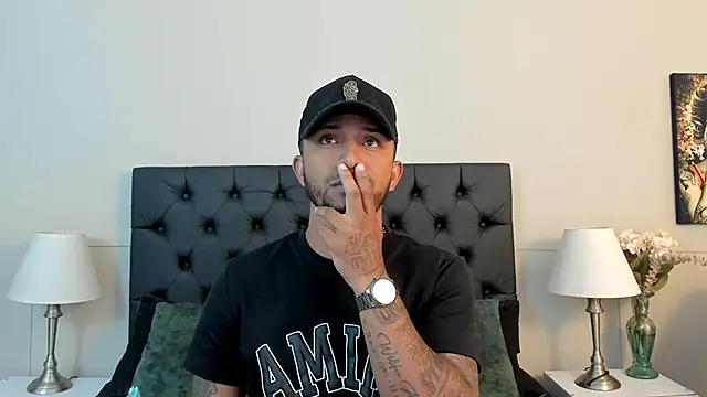 Snapshot of Robin_Rief chatting on September 12, 2025, 3:17 am Robin Rief online show from September 12, 2025, 3:17 am