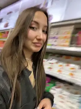 VelvetVixenI online show from March 10, 2026, 5:39 pm