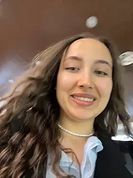 Snapshot of VelvetVixenI chatting on April 20, 2026, 3:57 pm VelvetVixenI online show from April 20, 2026, 3:57 pm