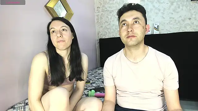 JeremmyAndStacy online show from September 30, 2025, 9:43 pm