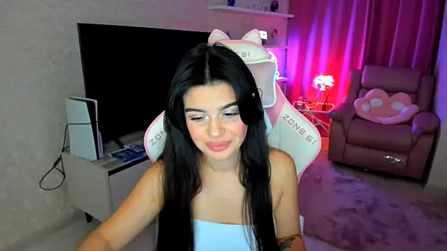 AlluringAriel online show from October 5, 2025, 7:26 pm