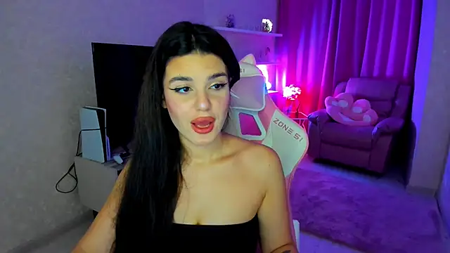 AlluringAriel online show from November 14, 2025, 6:55 pm