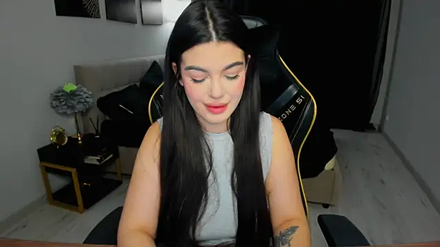 AlluringAriel online show from March 26, 2026, 4:11 am