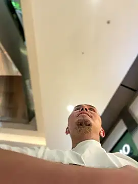 adam-rivera online show from January 10, 2026, 1:34 am