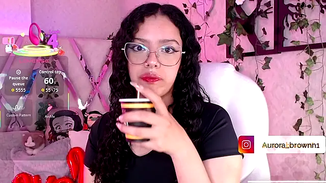 Aurora Brownn online show from November 20, 2025, 4:24 am