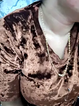 Haniya-143 online show from February 12, 2026, 10:53 pm