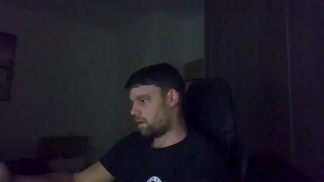 Snapshot of The_big_viking_ chatting on December 21, 2025, 9:48 pm The big viking online show from December 21, 2025, 9:48 pm