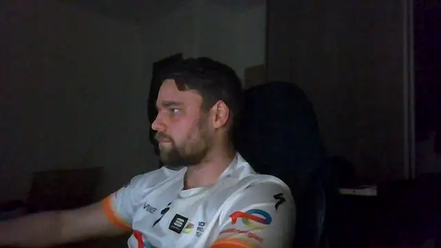 Snapshot of The_big_viking_ chatting on October 29, 2025, 9:25 pm The big viking online show from October 29, 2025, 9:25 pm