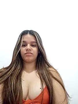 princesaa98 online show from December 23, 2025, 2:33 am