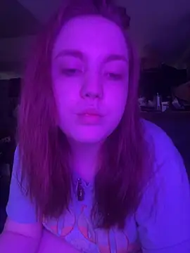 bree4205 online show from December 31, 2024, 6:24 pm