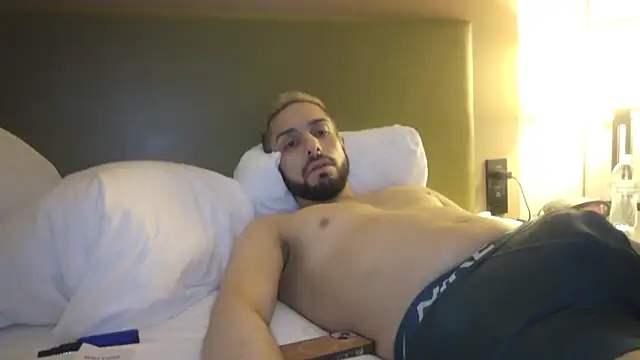 Snapshot of DerekPerez2025 chatting on February 17, 2026, 8:22 am DerekPerez2025 online show from February 17, 2026, 8:22 am