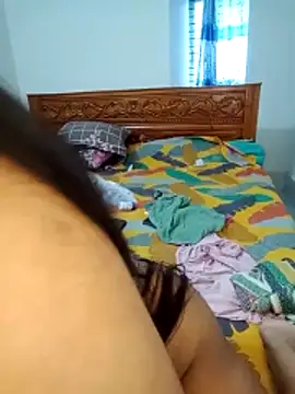Fuck Girl Nuri online show from May 5, 2026, 7:33 am