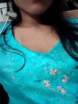 Babby girl08 online show from November 3, 2025, 2:28 am