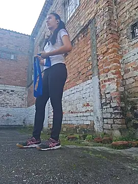 CarlaAlvez online show from February 17, 2026, 1:19 pm