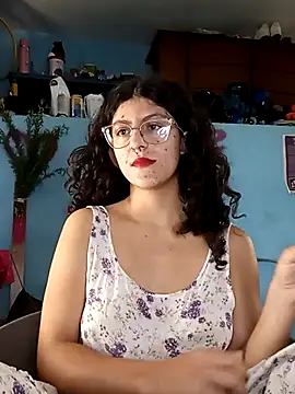 LoveElectra online show from March 11, 2025, 4:29 pm