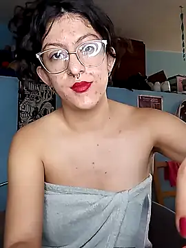 LoveElectra online show from January 22, 2025, 1:42 pm