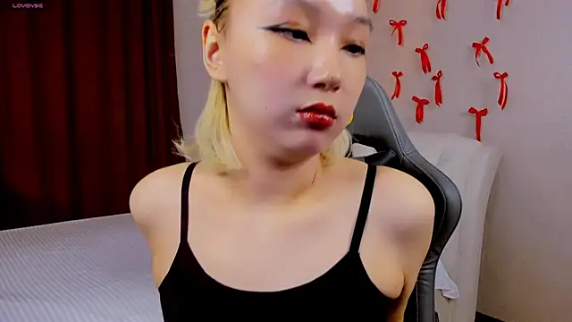 Milla Aheo online show from February 20, 2026, 1:02 pm