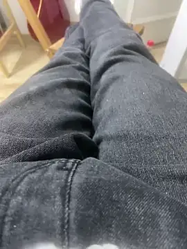 karkerkor online show from December 17, 2025, 8:14 pm