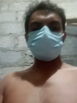 Snapshot of Leaker21 chatting on December 15, 2024, 7:21 pm Leaker21 online show from December 15, 2024, 7:21 pm