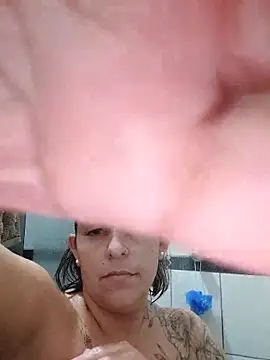 Snapshot of baixinhaloira chatting on January 8, 2025, 2:14 am baixinhaloira online show from January 8, 2025, 2:14 am