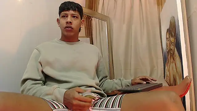 mr stiven  online show from September 20, 2025, 2:49 am