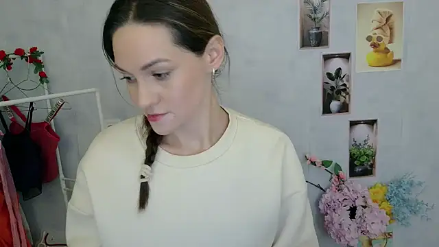 Lina Star S online show from January 6, 2026, 6:50 am