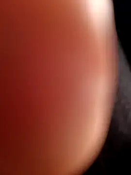 sasi luna online show from November 14, 2025, 1:15 pm