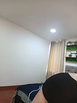 sasi luna online show from March 28, 2026, 2:40 pm