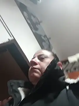 sasi luna online show from April 16, 2026, 1:12 pm