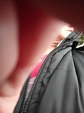 sasi luna online show from April 9, 2026, 1:06 pm