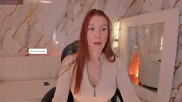Snapshot of MiaFarrell_ chatting on April 27, 2026, 6:06 pm MiaFarrell online show from April 27, 2026, 6:06 pm