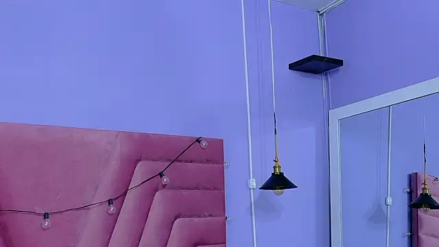 kinkyandsavage online show from October 19, 2025, 12:30 pm