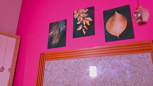 kinkyandsavage online show from April 15, 2026, 7:40 pm